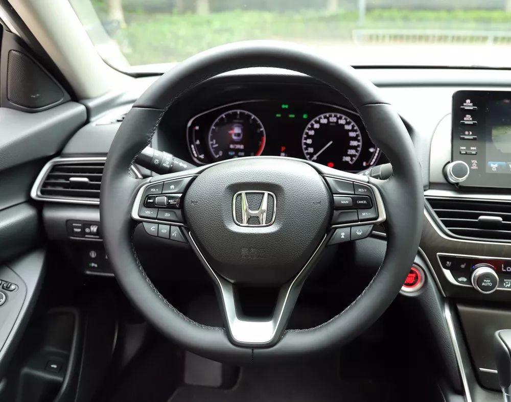 十代雅阁10万公里测评,十代半代雅阁真实用车感受