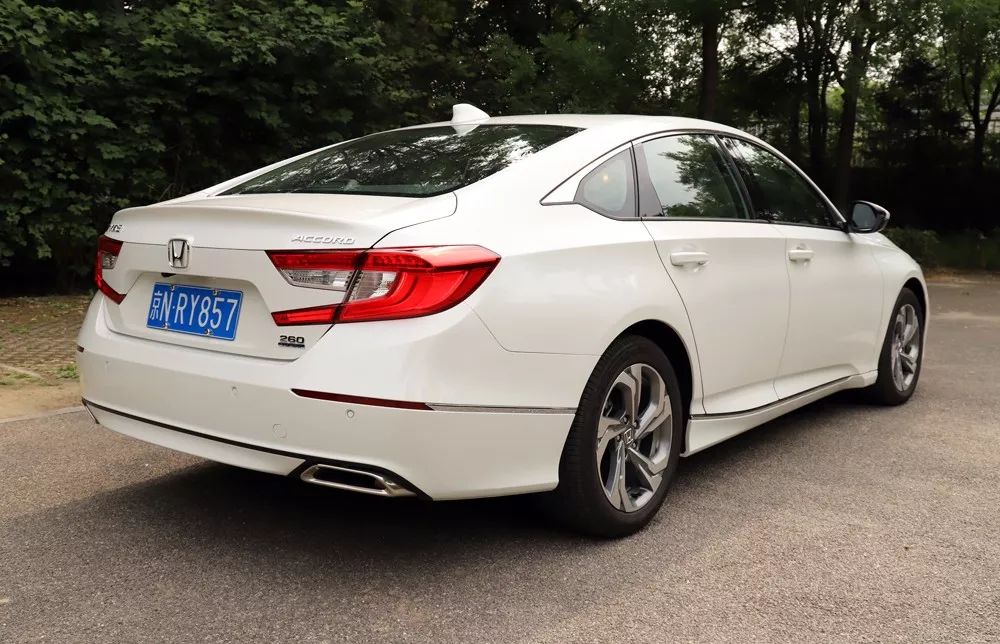 十代雅阁10万公里测评,十代半代雅阁真实用车感受