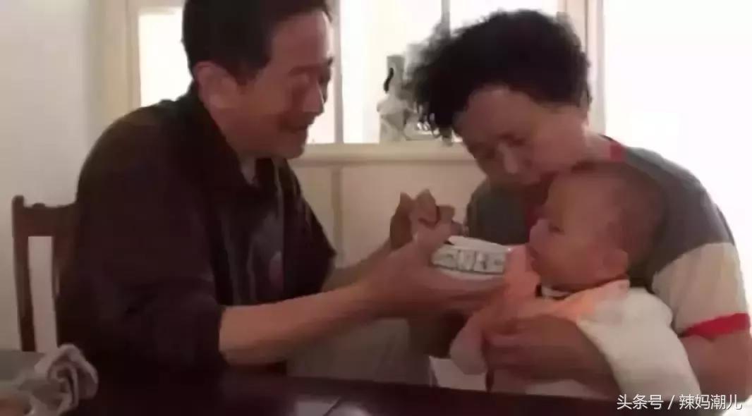 2岁宝宝吐血，再这样喂宝宝就是在害他