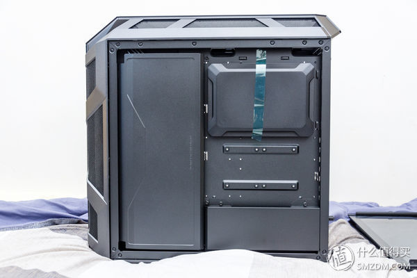 灯，灯灯灯灯！酷冷至尊H500MARGB游戏机箱深度测评