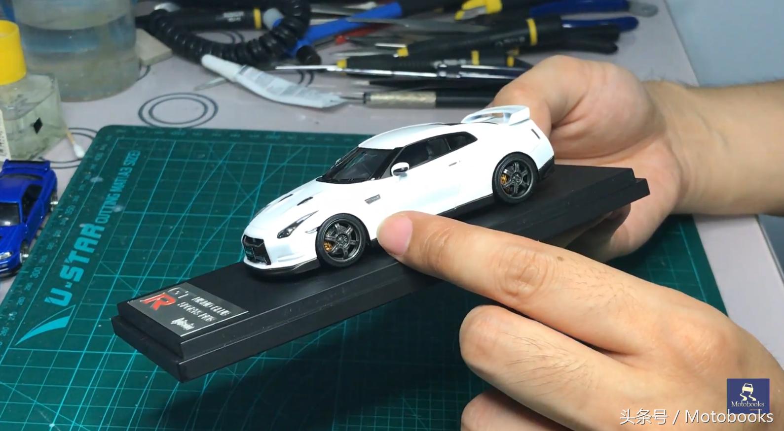 车模如何拆卸门窗,树脂车模如何防止爆窗