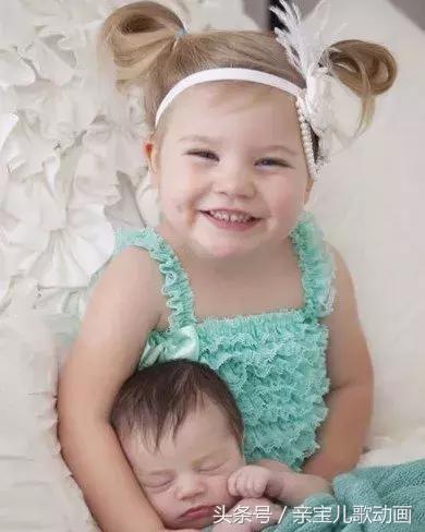 家族都没有酒窝宝宝怎么有酒窝,父母都没酒窝宝宝有酒窝