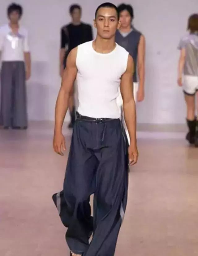 吴彦祖追星现场,明星追星吴彦祖