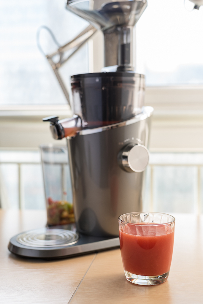 惠人榨汁机第一代使用方法,惠人榨汁机的半开和全开区别