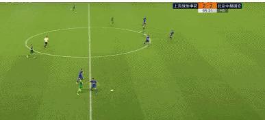 广州队对上海申花韦世豪口吐芬芳,韦世豪对阵上海申花为什么被黄牌