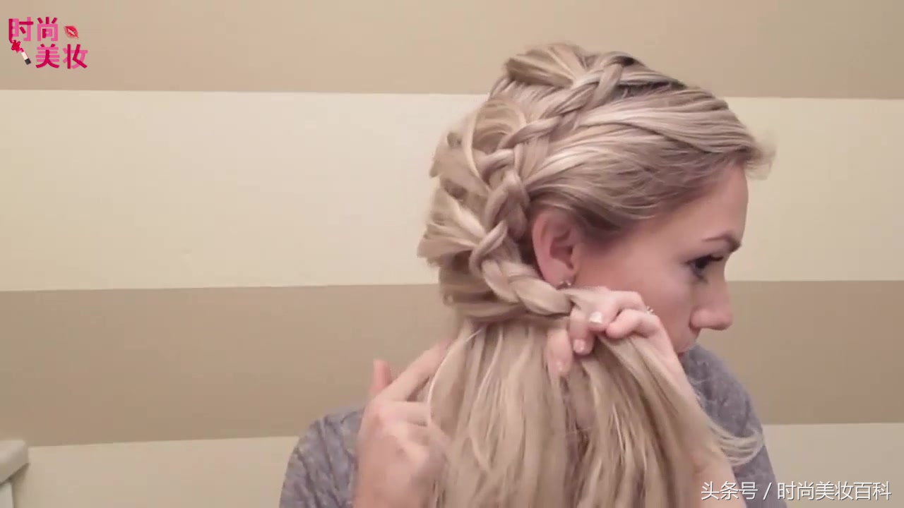 鱼骨辫编发教程,怎么编织人鱼马尾辫