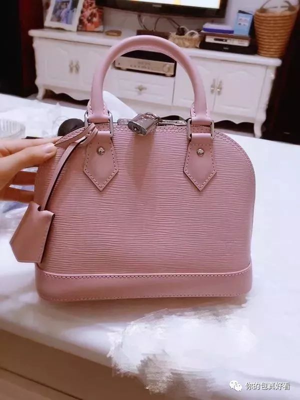 她们买包后悔的理由,比分手的理由还精彩