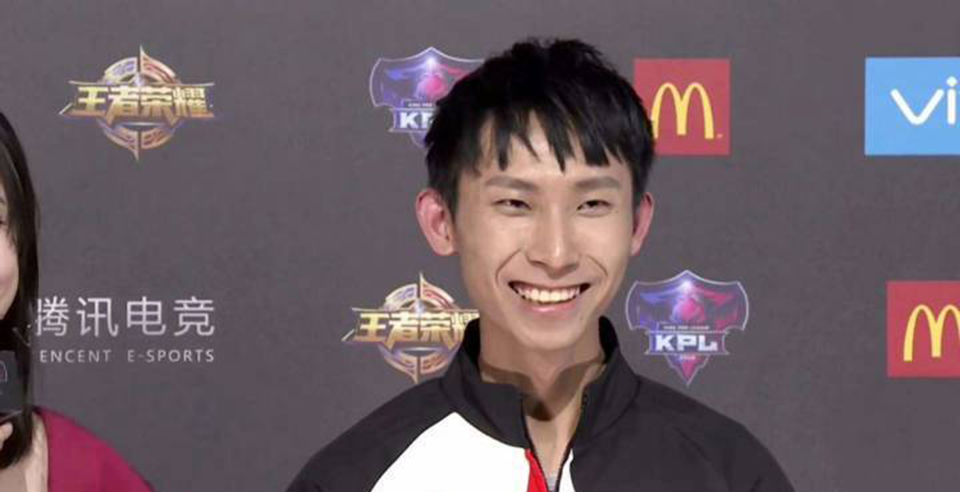 ag超玩会梦泪离开的视频,ag超玩会梦泪回归kpl赛场