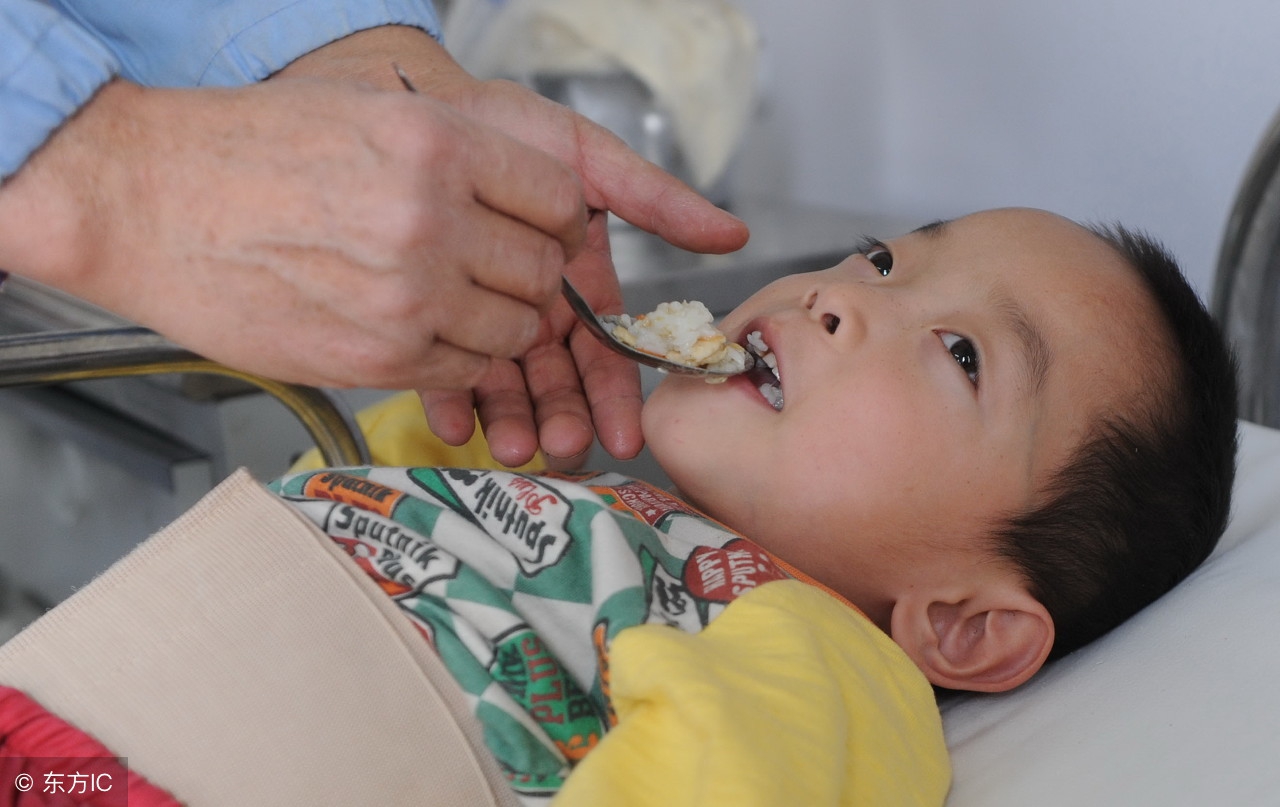 脑瘫引起的一系列并发症,脑瘫有哪些预兆