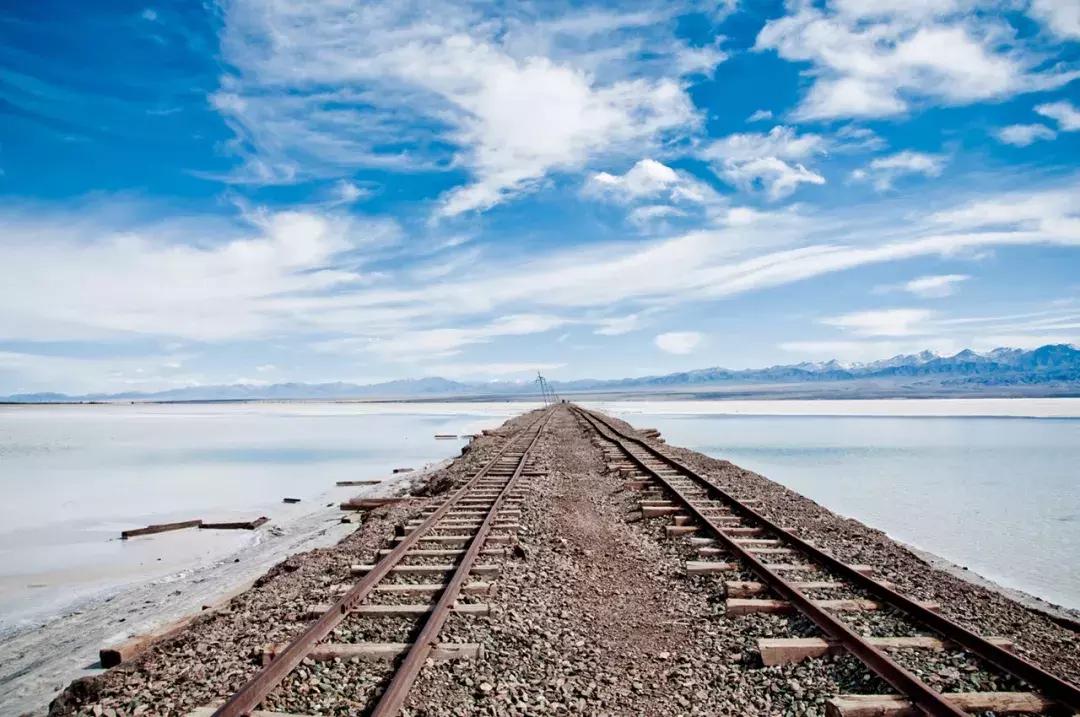 天空之境茶卡盐湖,茶卡盐湖此生一定要去一次