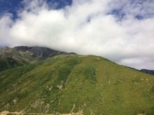跑马山从半山腰到山顶有哪些景物,跑马山登顶