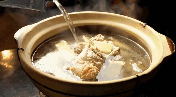 广东婆婆，别逼儿媳妇吃胎盘了