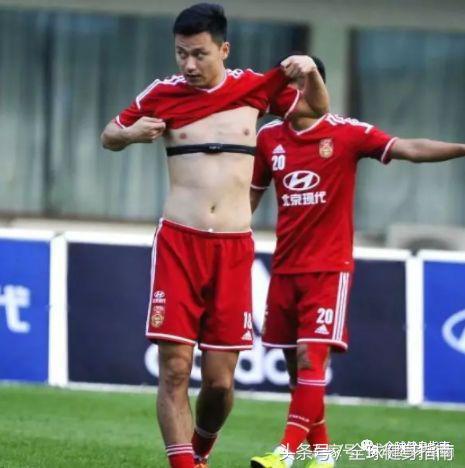 国足和c罗差距在哪,国足每天跑多少公里