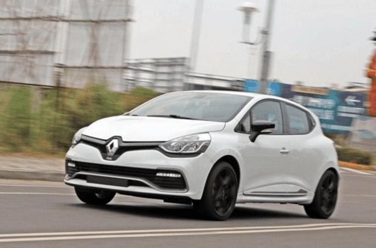 雷诺clio2024款,驾驭高性能小钢炮的车