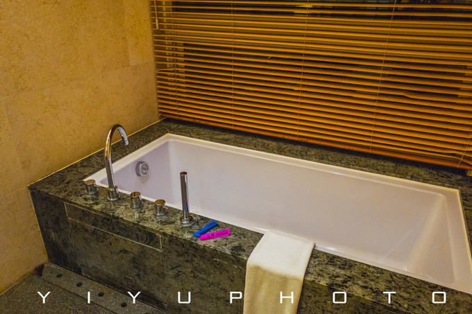 像欧洲皇室那样，去席凡尼根海滨度假吧！