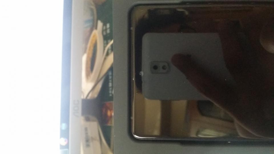 iphonex下巴长度,iphonex下巴和侧边一样宽