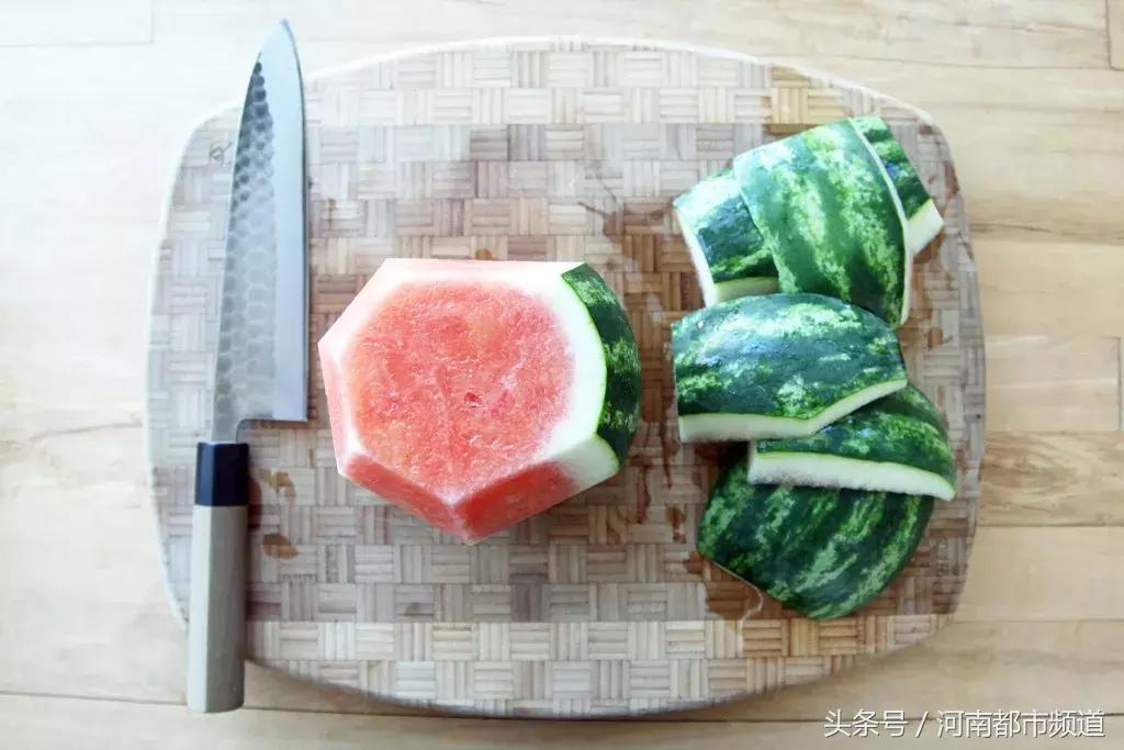 这东西竟是百病克星！中暑、咳嗽、牙疼……全靠它！千万别再扔掉了