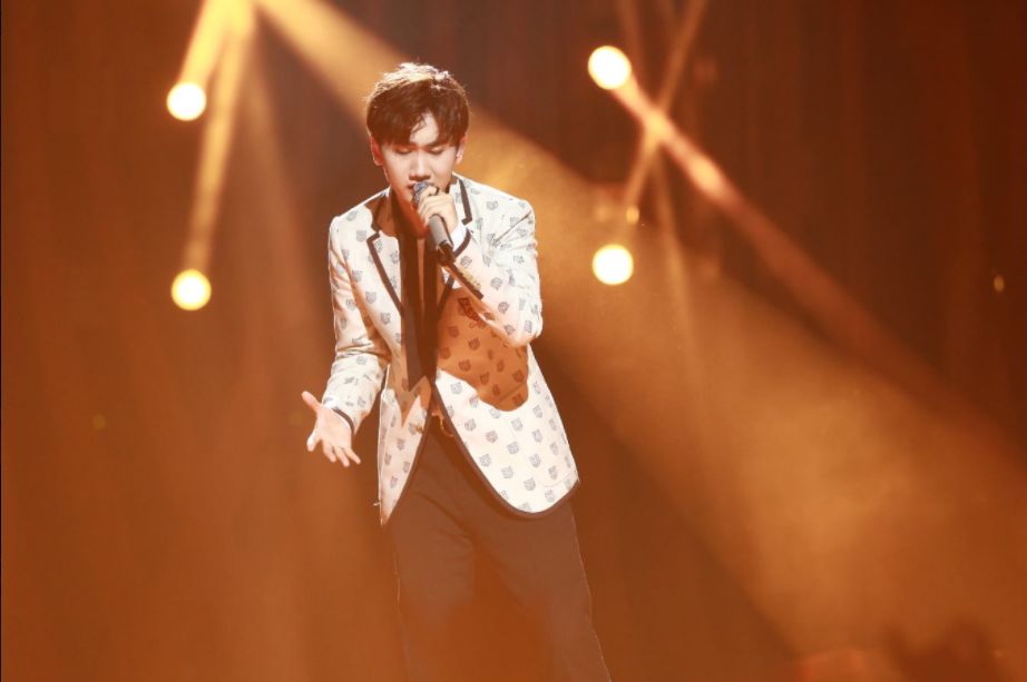 金曲捞之挑战主打歌邓紫棋,金曲奖吴克群