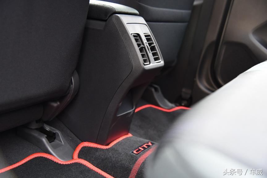 本田新款锋范内饰,新一代本田锋范试驾视频