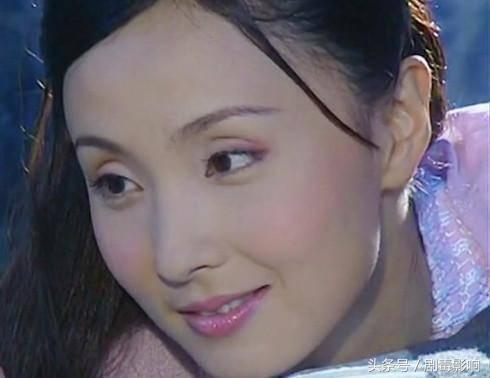 她是90后的童年女神,45岁少女感十足,今电影上映成国漫新希望!