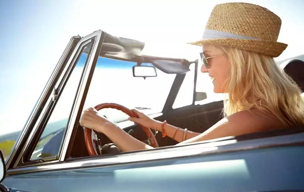 冬天买敞篷会便宜吗,冬季买敞篷车便宜吗