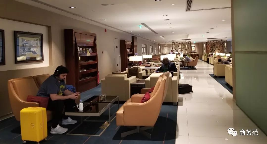 阿联酋航空豪华经济舱体验,阿联酋航空奢华