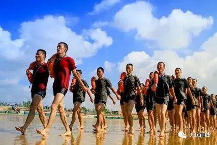 面朝大海人生就像奔流不息的大海,面朝大海烧烤