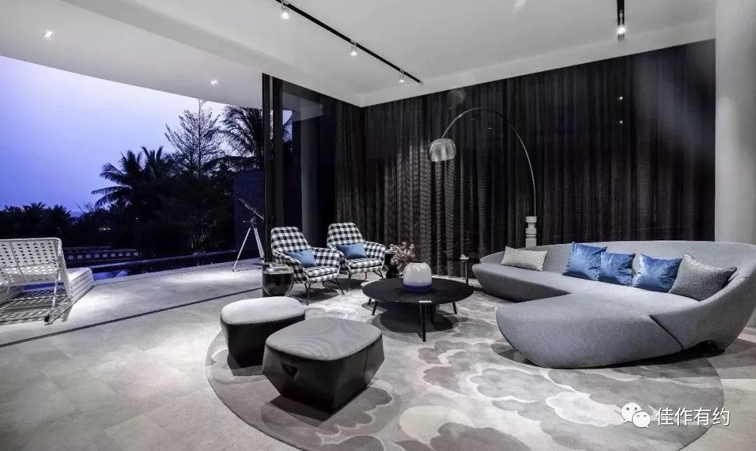 卧室蜂窝大板吊顶简约时尚,简约吊顶不藏灰