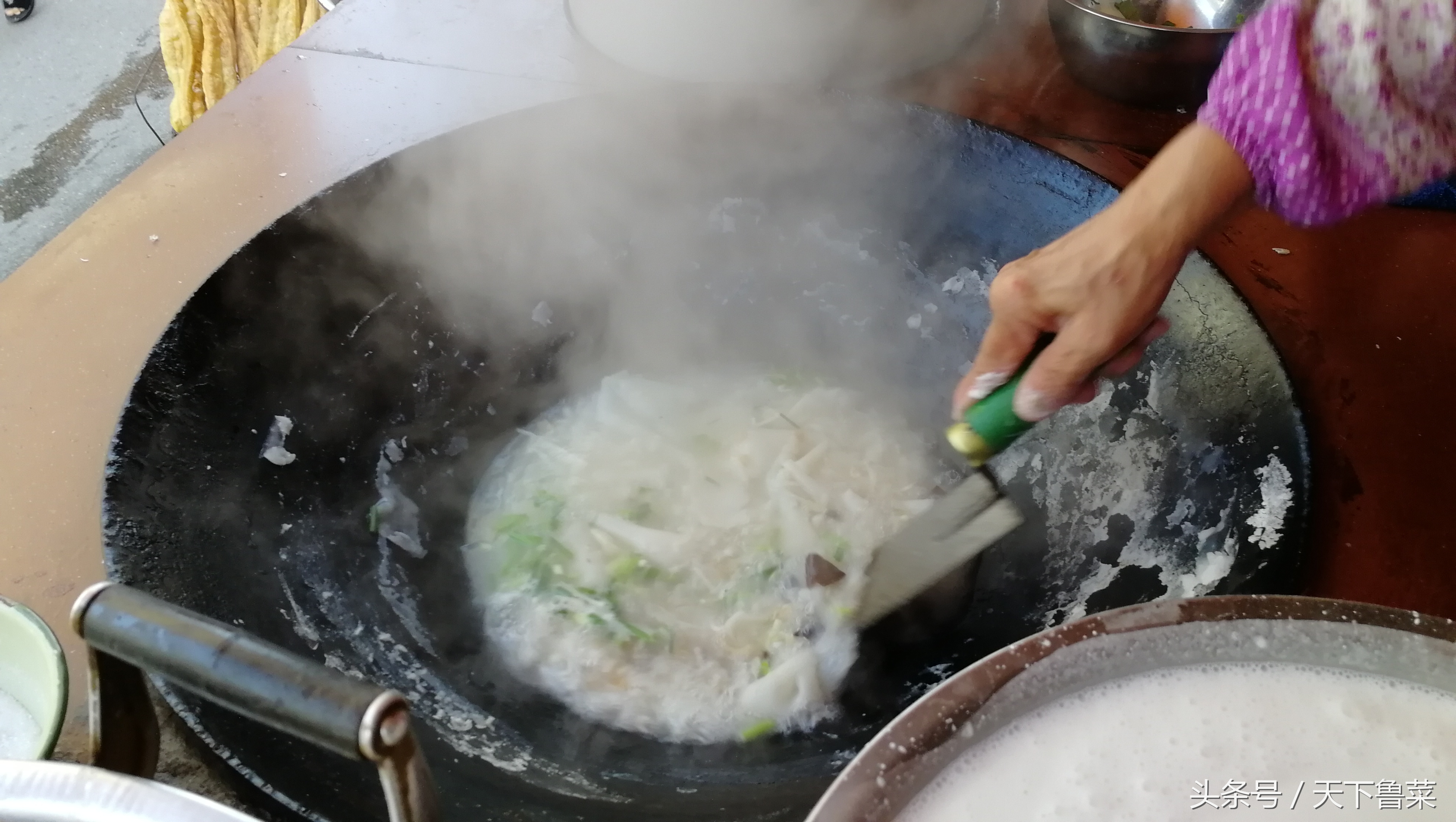 福州小吃现成的锅边糊,福州锅边糊属于非物质文化遗产吗