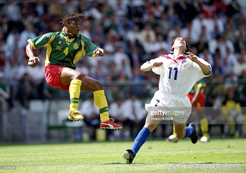 世界杯鸳鸯足球鞋,世界杯彪马鸳鸯足球鞋绿橙