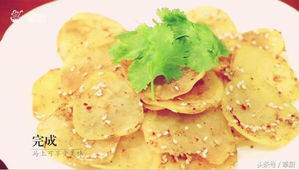 自制烤薯片的详细做法,自制烤薯片的最简单家常做法