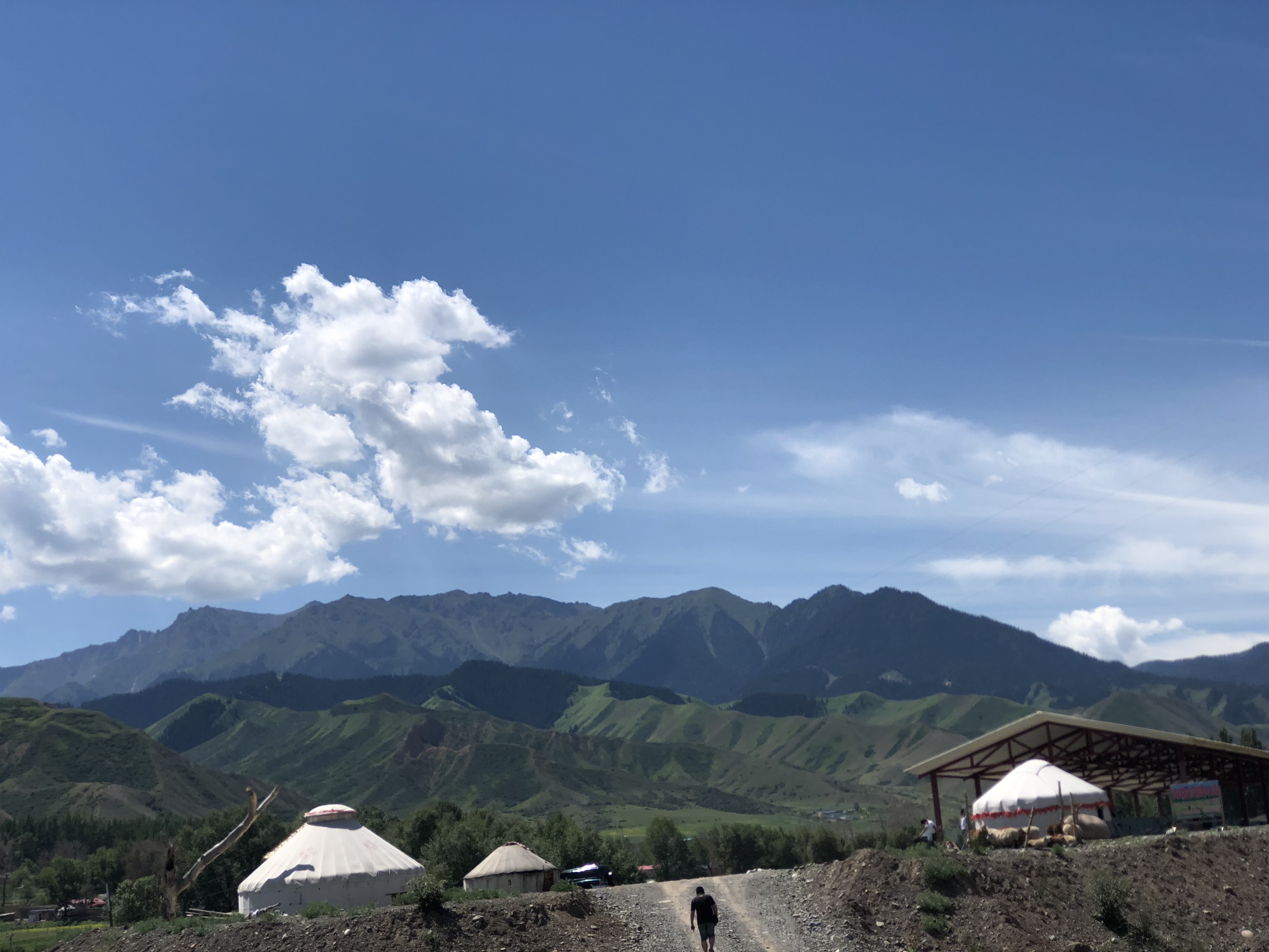 乌鲁木齐到索尔巴斯陶怎么走,索尔巴斯陶避暑