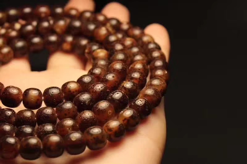 玉化奶奶灰果冻星月菩提,玉化果冻星月菩提是天然的么