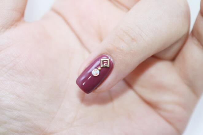 线条格纹美甲教程,美甲格纹款式图片大全