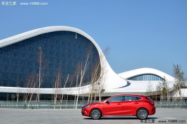 长安逸动xt两厢车口碑,新款长安逸动xt两厢小钢炮