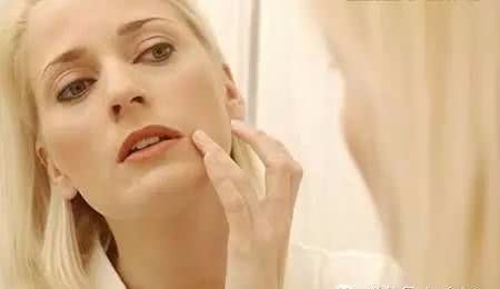 吸收护肤品的6大误区,护肤品越用越难吸收