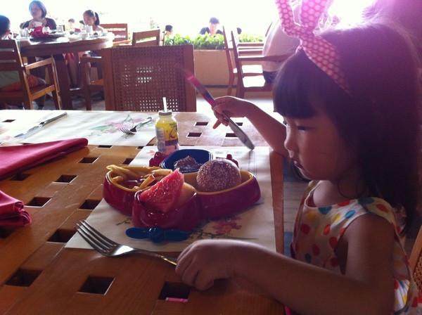 三宝妈妈三亚旅游,三宝妈妈三亚