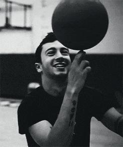 本山穿aj,本山老师视频