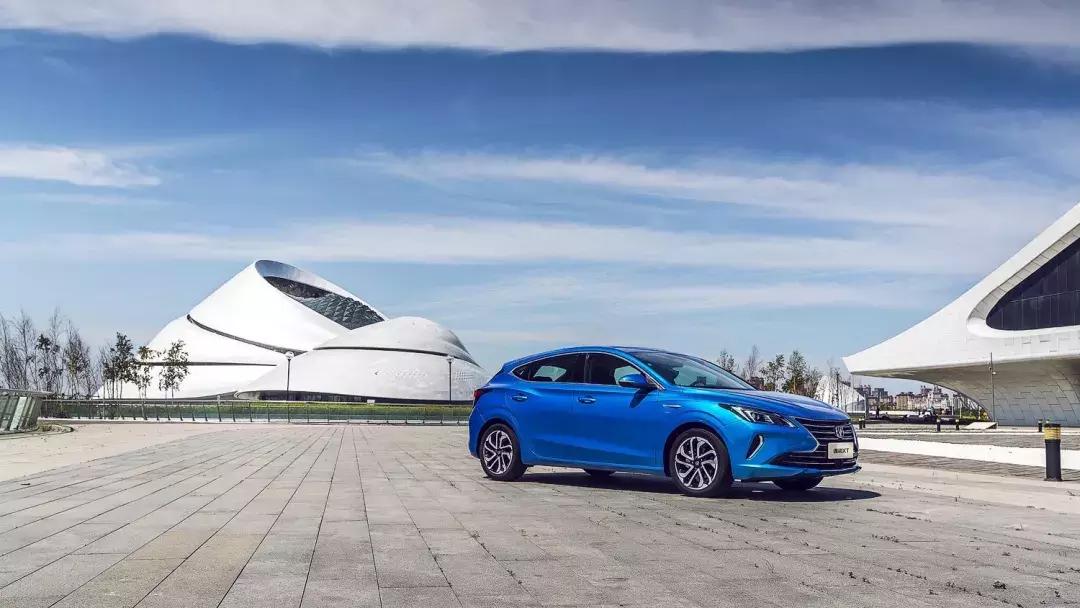 长安逸动xt两厢款19年6月份销量,长安逸动XT评测