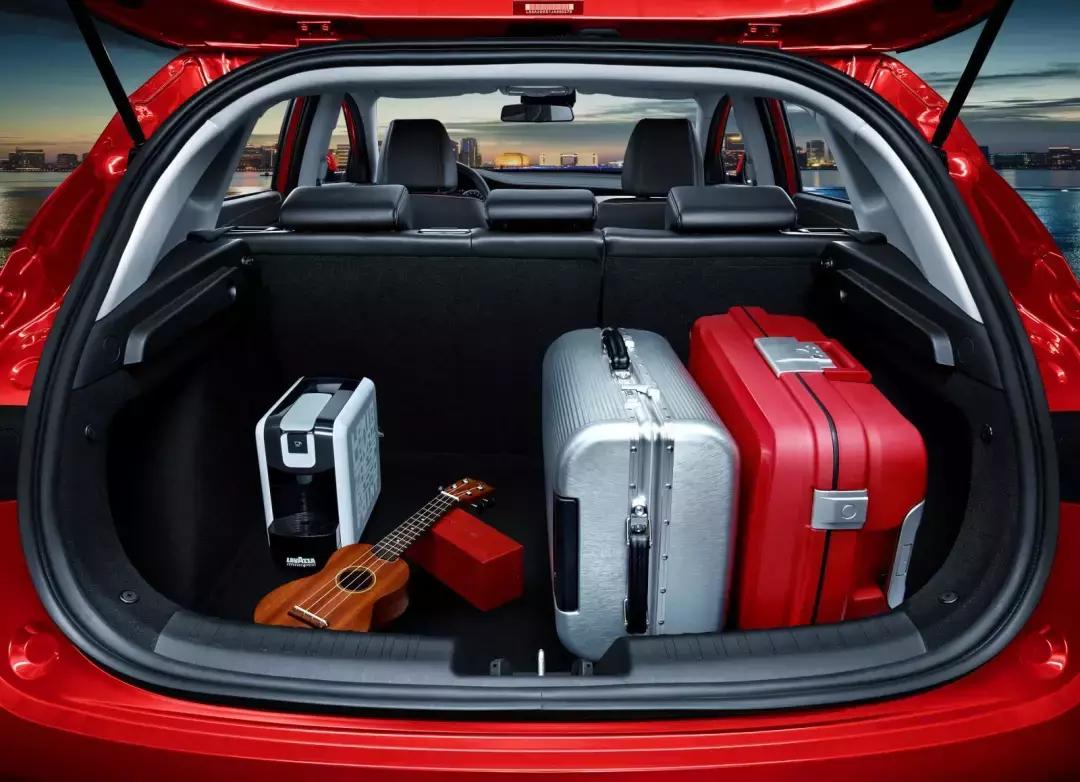 长安逸动xt两厢款19年6月份销量,长安逸动XT评测