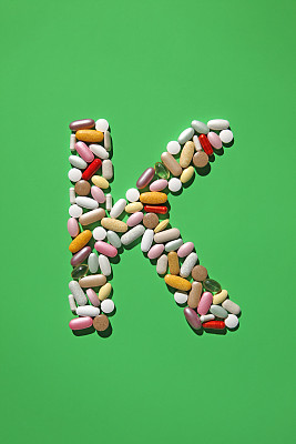 儿童误食老鼠药后惨遭重伤,小男孩误服老鼠药后续