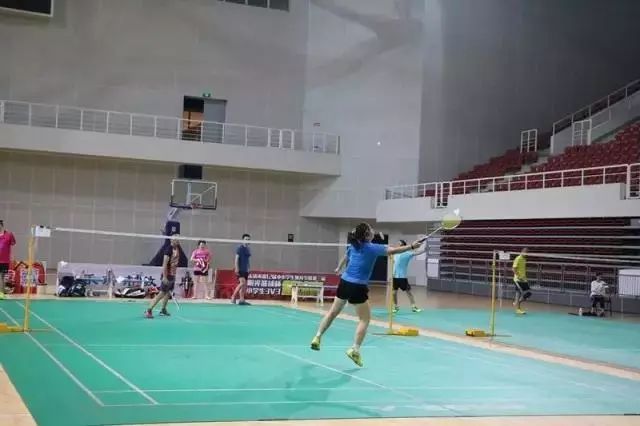 温州有免费的体育公园,温州市市区准备新开的体育篮球馆