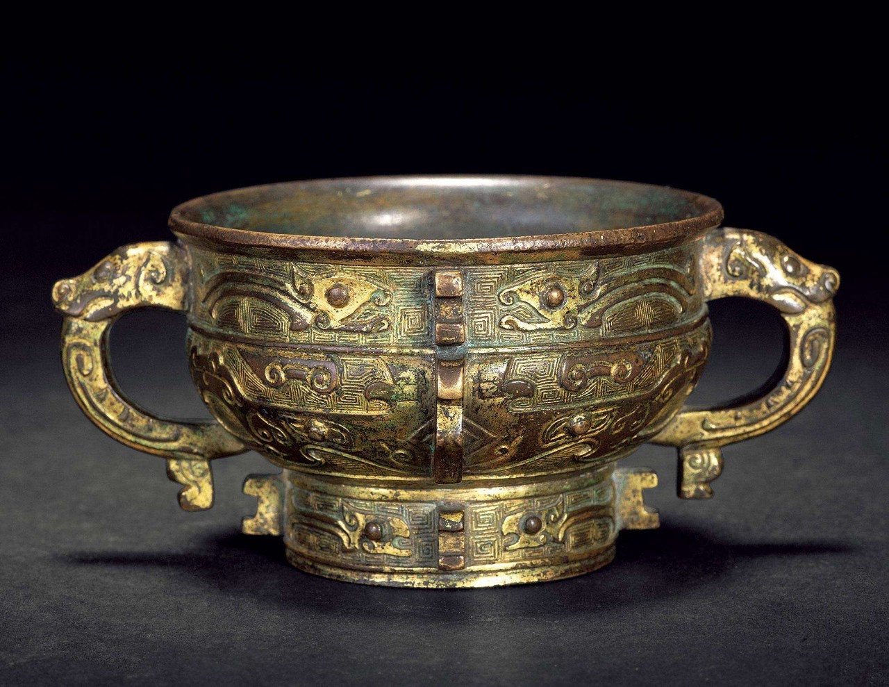 如何分辨铜鎏金和镀金,鉴别镀金