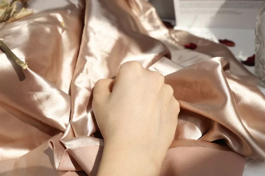 万事屋推荐|十二星座,这里有一份待查收的粉色包裹