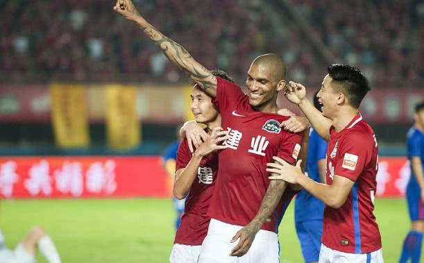 哪支中超球队到目前还没换过名字,24年中超球队有哪些