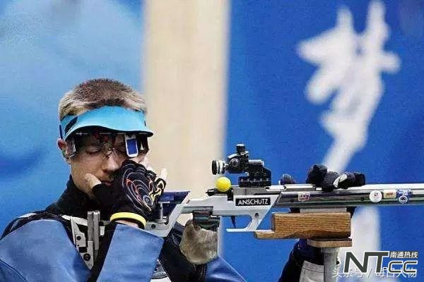 奥运冠军背后的心酸故事,北京奥运冠军夺冠时刻