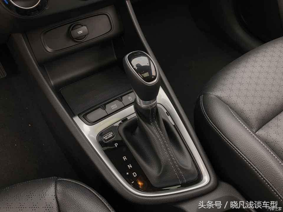 现代悦动和悦动rv区别,现代悦动rv两厢