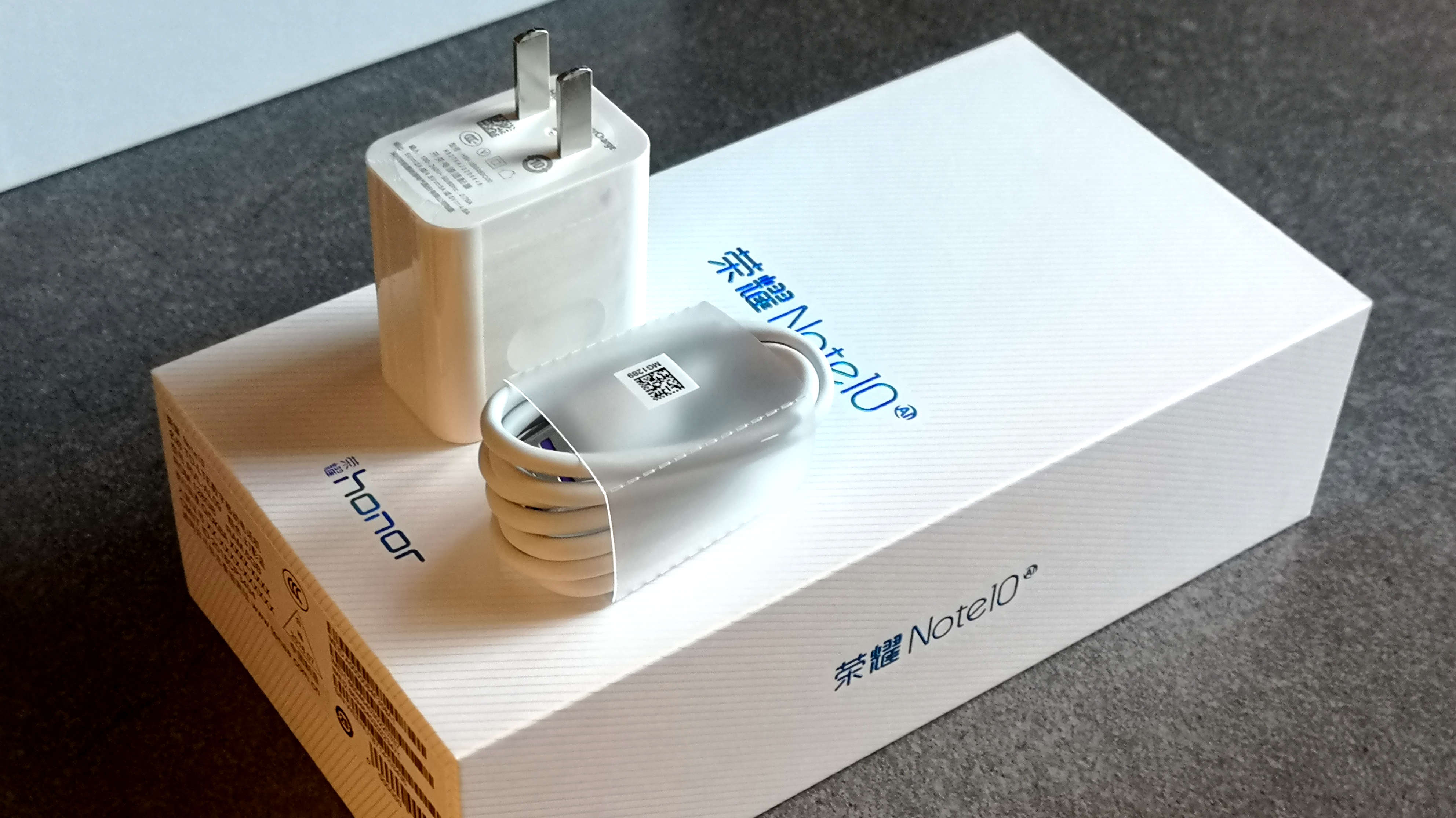 荣耀note10在2020年还值得入手吗,现在用荣耀note10还扛得住吗