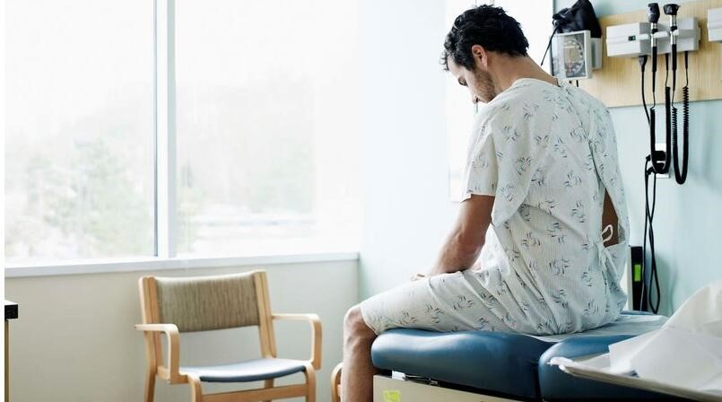 男性有乳腺癌症状表现,男性乳腺癌肿块有多大