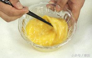 金钩银鱼炒蛋的做法,银鱼韭菜炒蛋的做法